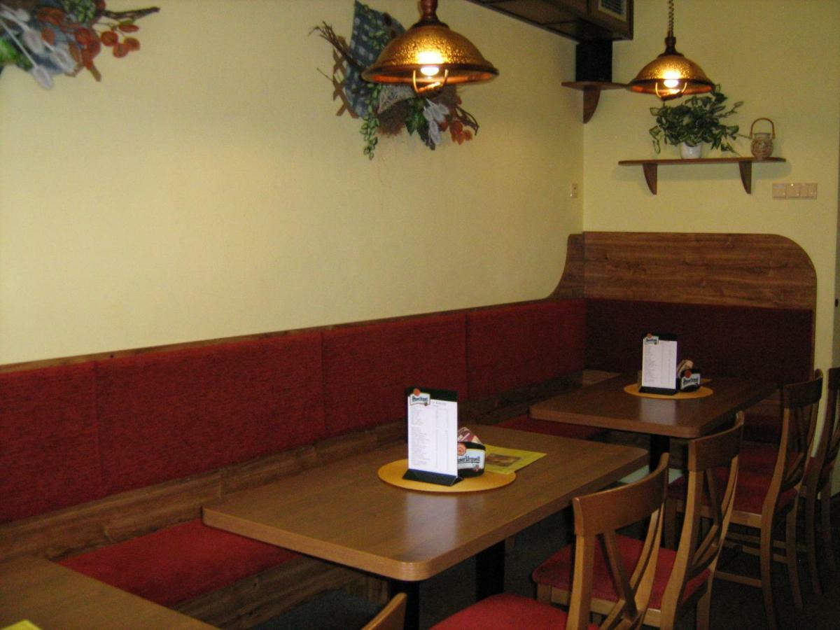 Penzion Albina - Restaurace Vysoke nad Jizerou Bagian luar foto